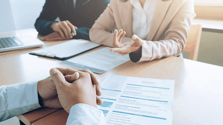 مدعوون لإجراء المقابلة الشخصية- أسماء