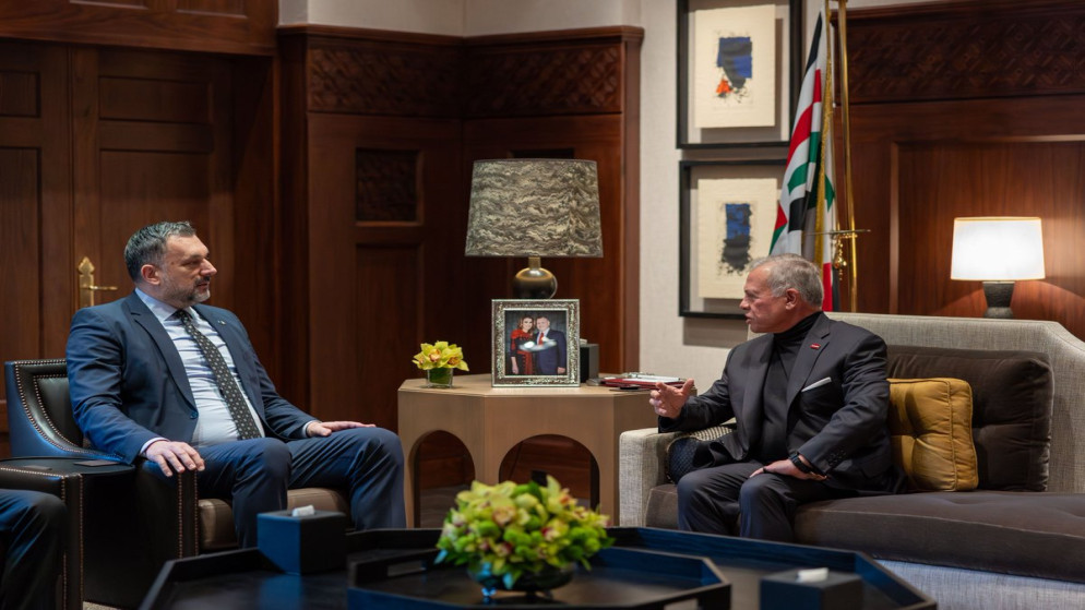 الملك يبحث مع وزير خارجية البوسنة والهرسك سبل تطوير العلاقات الثنائية