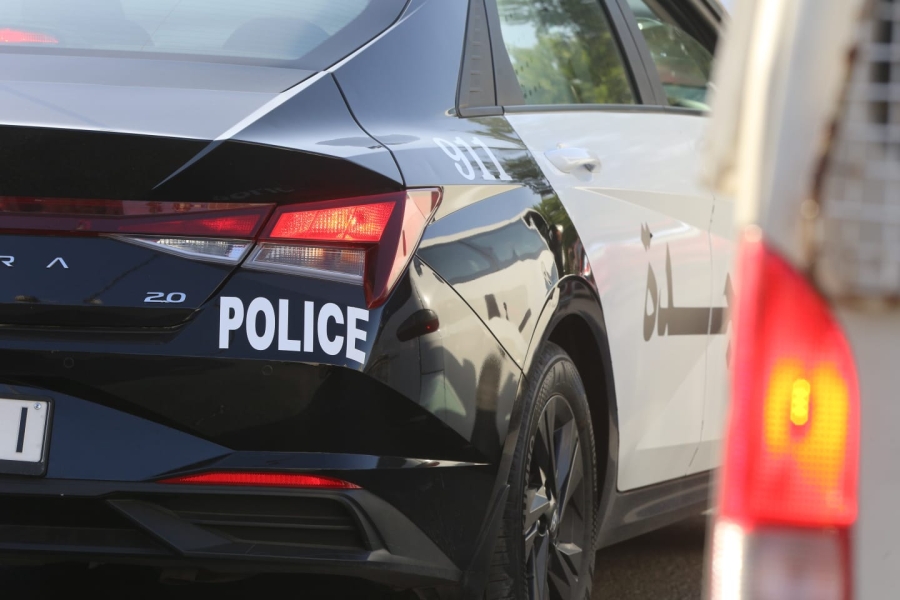 القبض على الشخصين المتورطين بسرقة فرع أحد البنوك في المفرق تحت التهديد