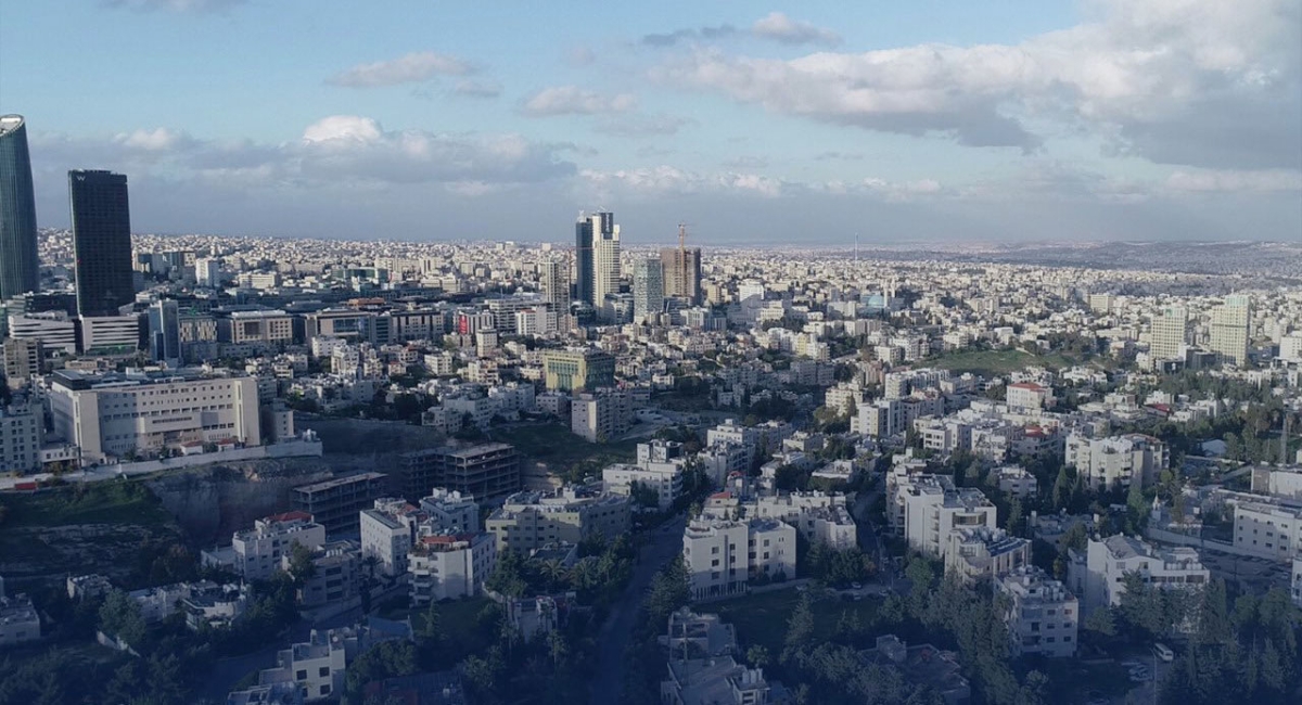 طقس بارد الاثنين وتحذيرات من الضباب والصقيع… وارتفاع تدريجي على الحرارة لاحقًا